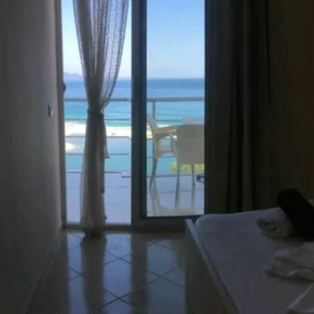 Diamond Sea Lägenhet Sarandë